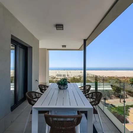 Camaleones By H - Playa De Haraganes Hlhc1203p17 Isla Canela